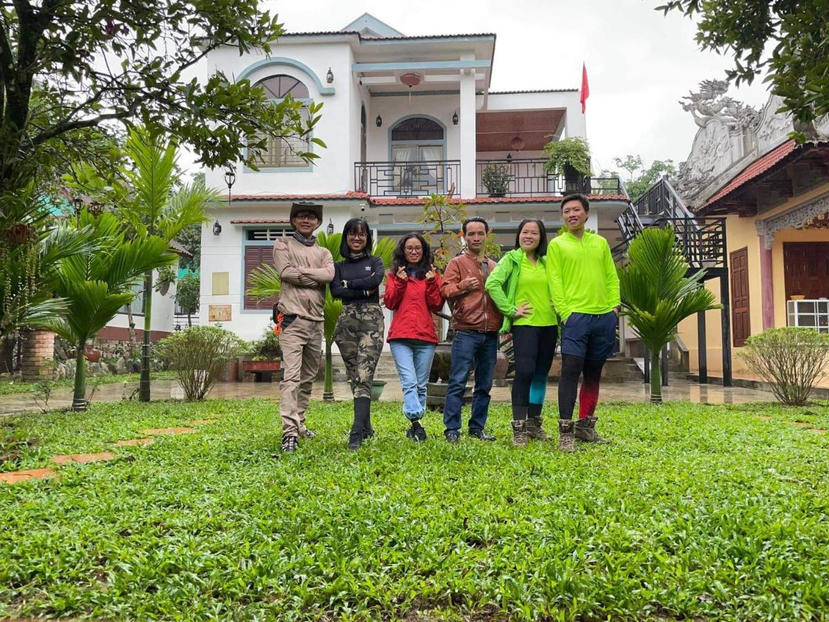 Tropical Valley Homestay - Villas 퐁냐 외부 사진