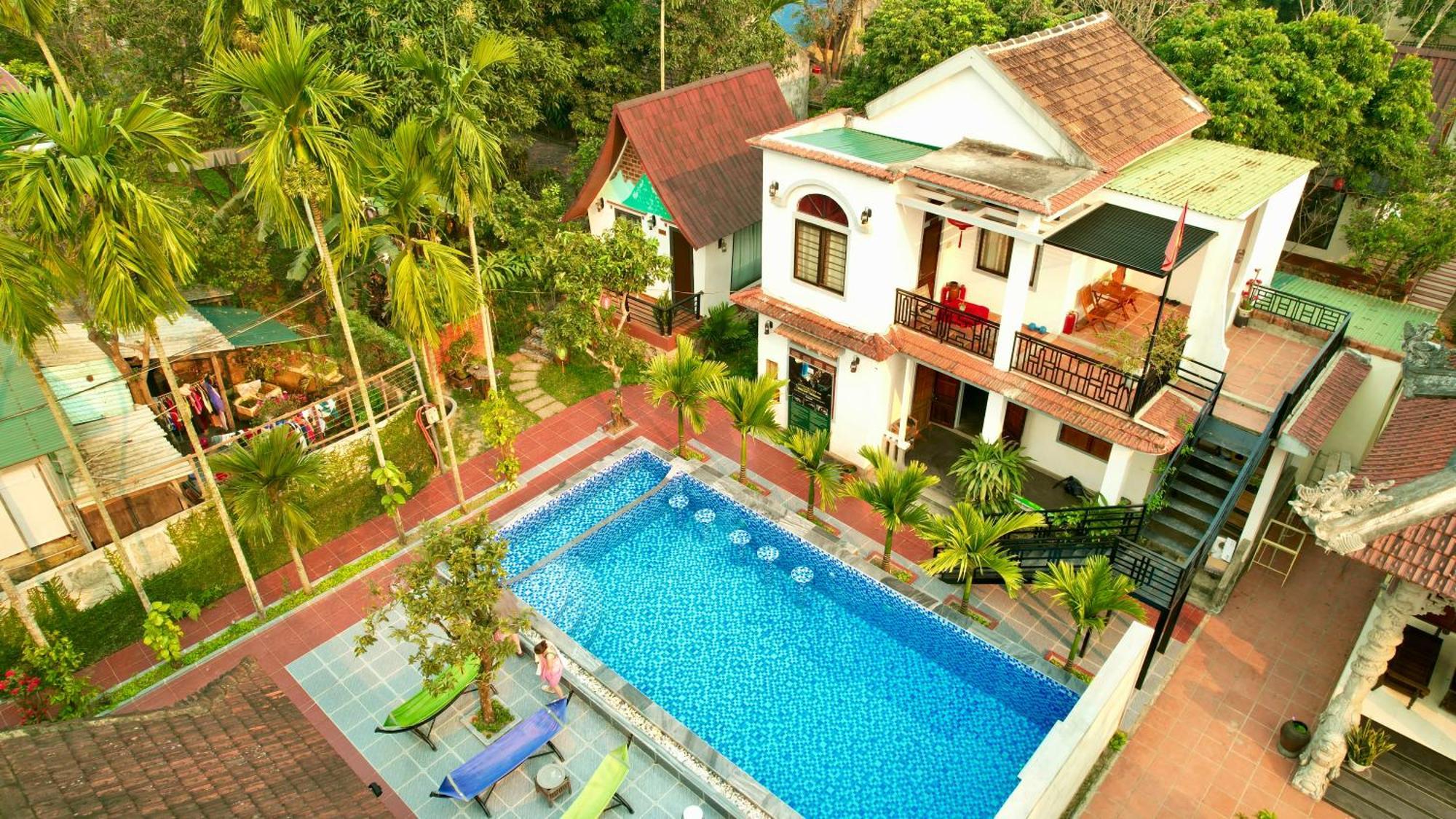 Tropical Valley Homestay - Villas 퐁냐 외부 사진