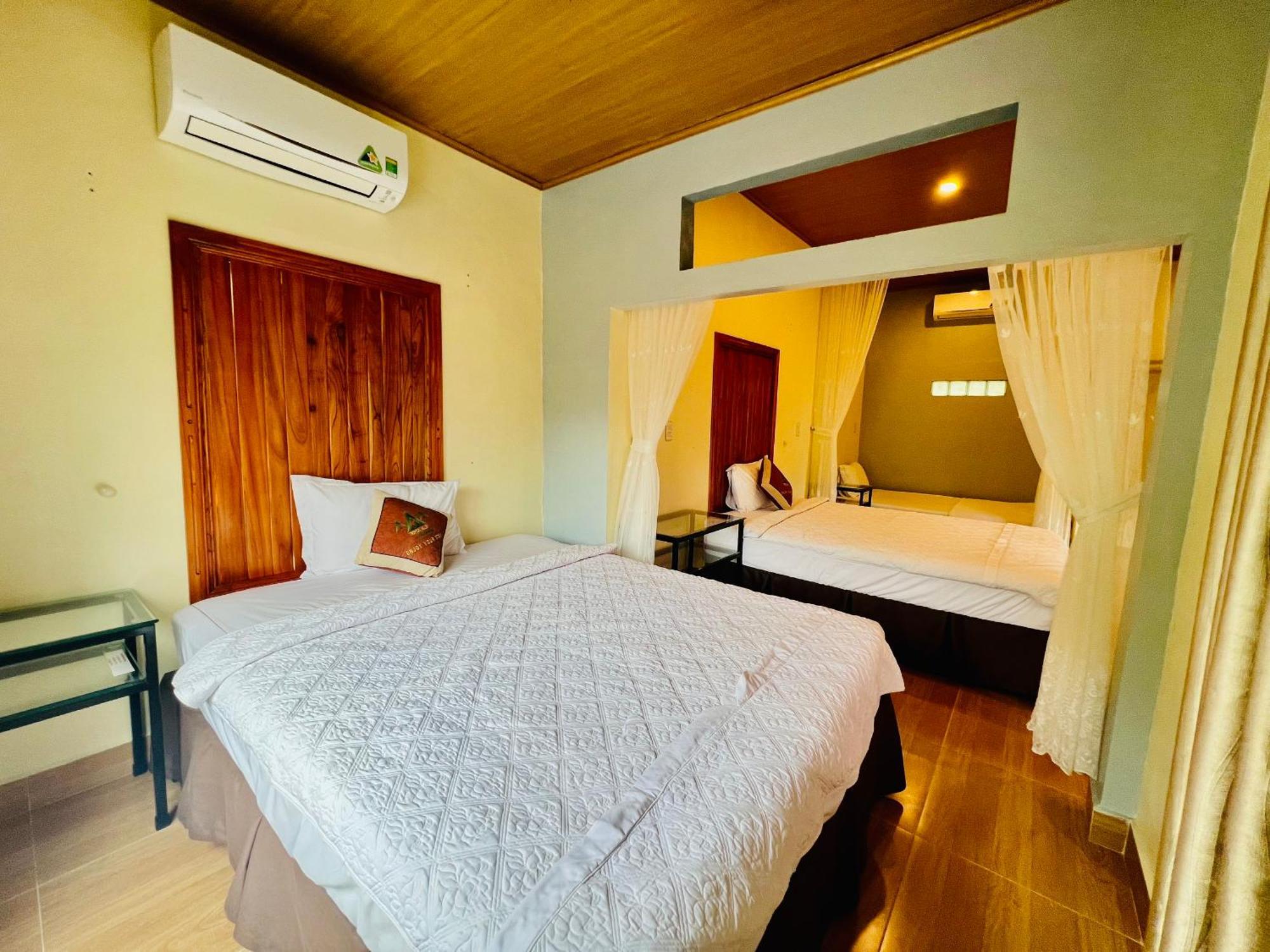 Tropical Valley Homestay - Villas 퐁냐 외부 사진