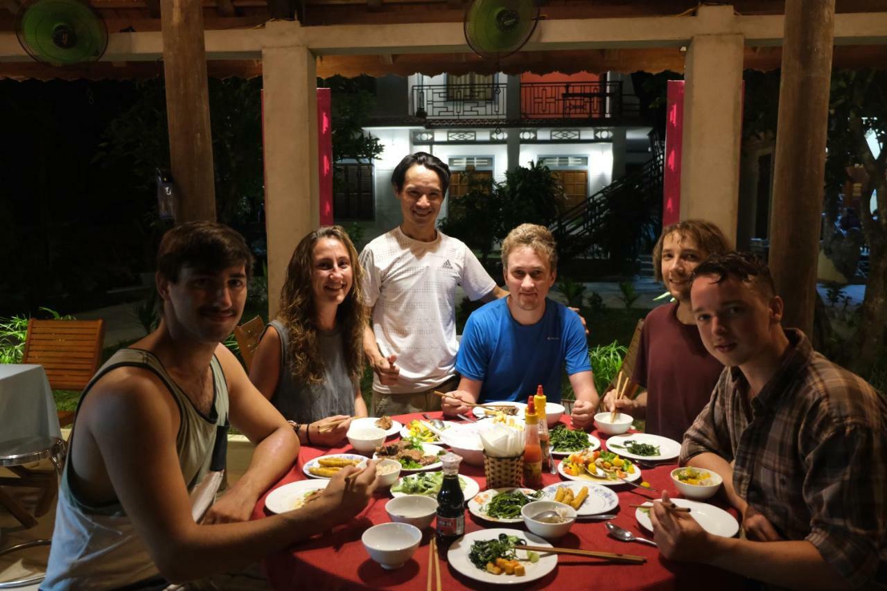 Tropical Valley Homestay - Villas 퐁냐 외부 사진