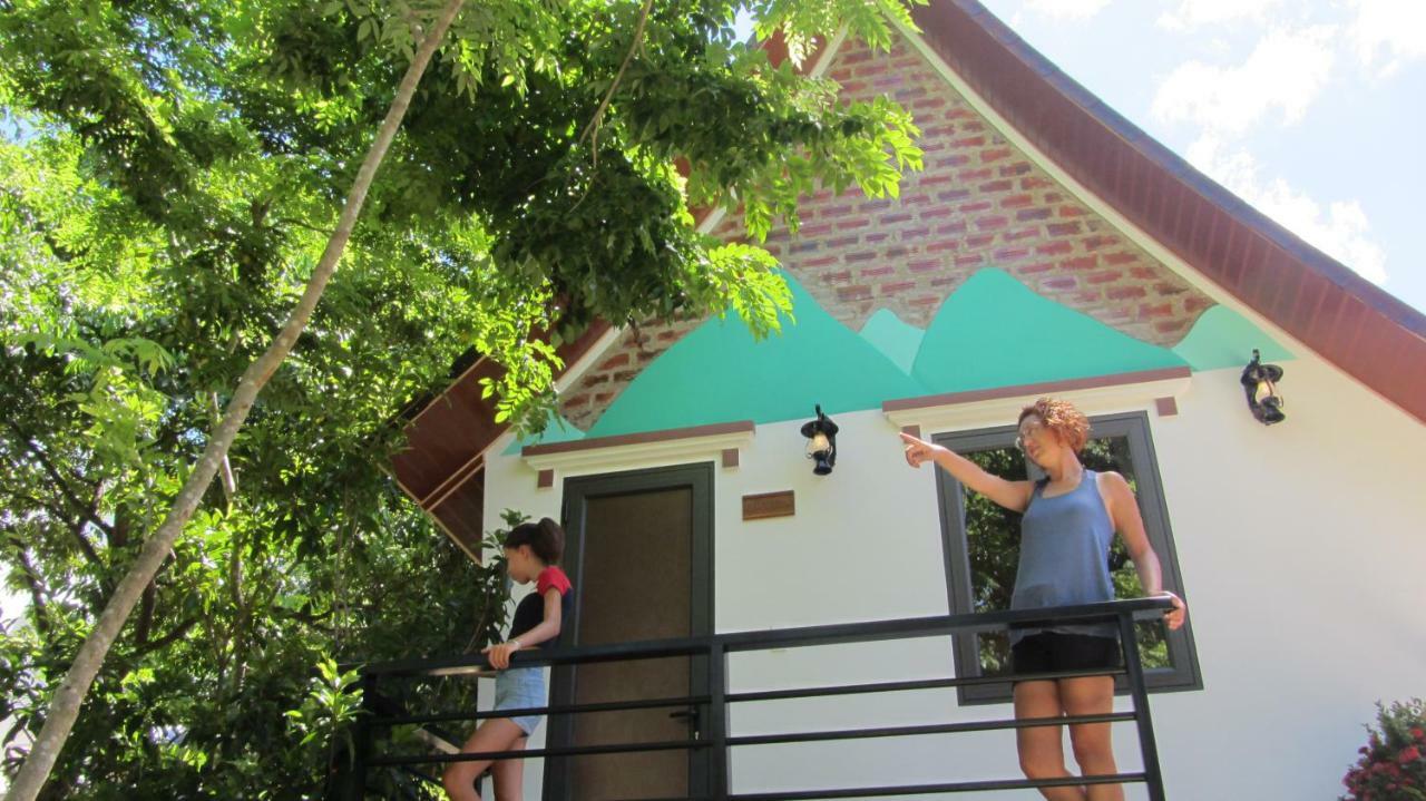 Tropical Valley Homestay - Villas 퐁냐 외부 사진