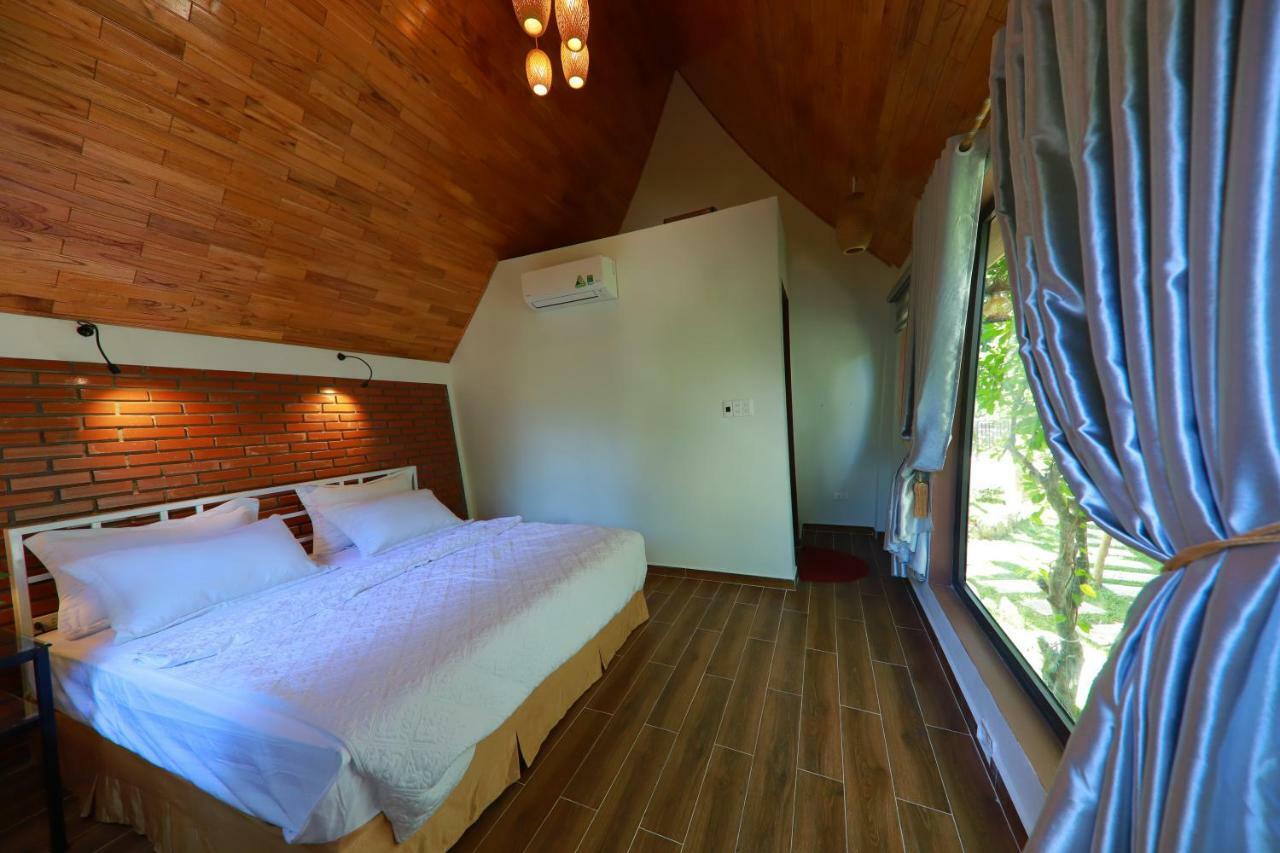 Tropical Valley Homestay - Villas 퐁냐 외부 사진