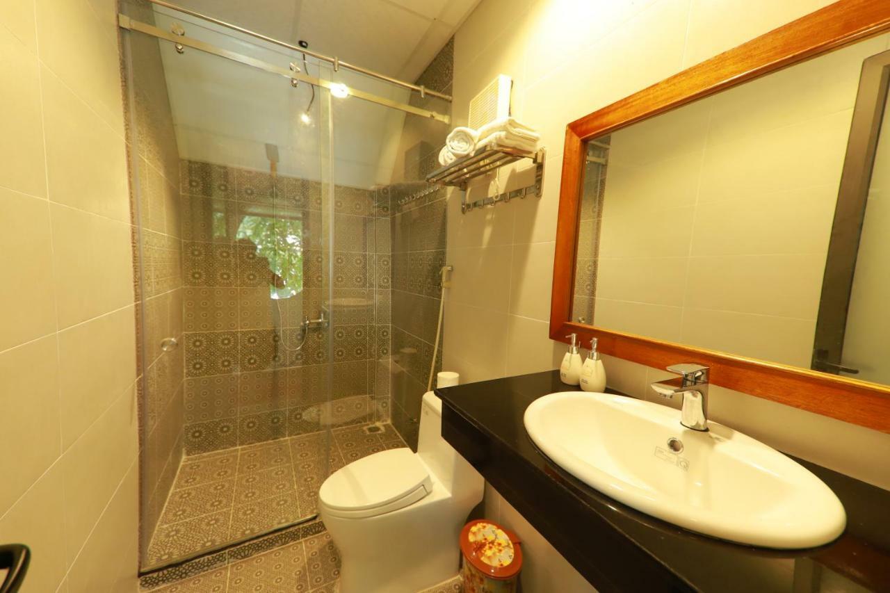 Tropical Valley Homestay - Villas 퐁냐 외부 사진
